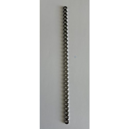 Poliaxial cutable 2,4 plate, straight